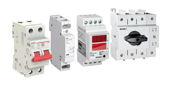 Apparecchi di comando