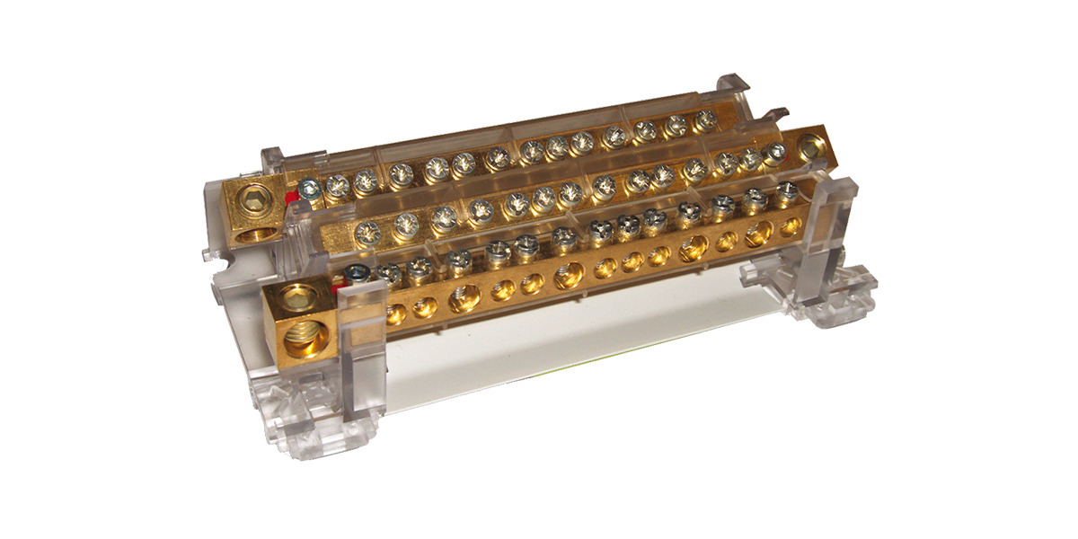Compact busbar system 100A