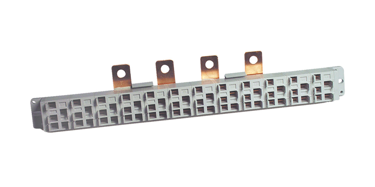 Easyclic plug-in busbar systems